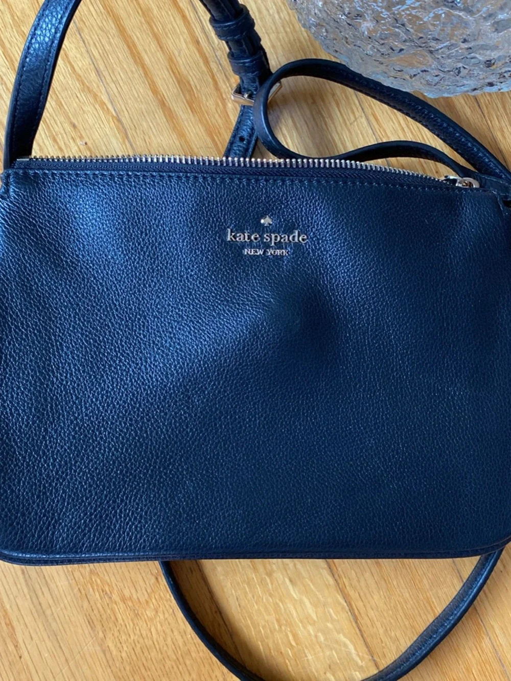 NWOT kate spade Black  Pebbled Leather Crossbody Bag 7”x 10”